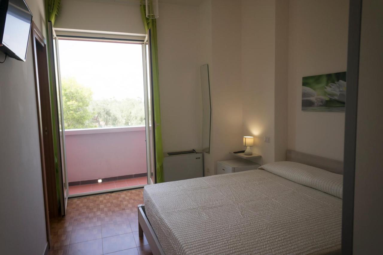 Paradise Beb Giovinazzo Buitenkant foto